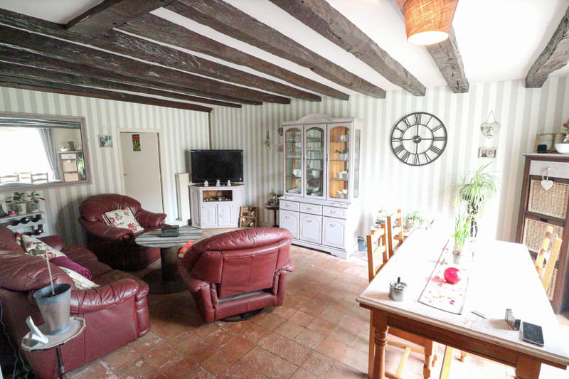 French property for sale in Thollet, Vienne - &#8364;82,500 - photo 2