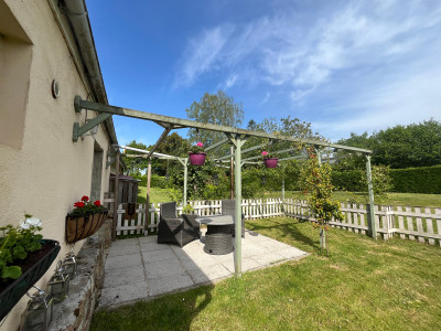 French property for sale in Saint-Georges-de-Livoye, Manche - €275,000 - photo 1