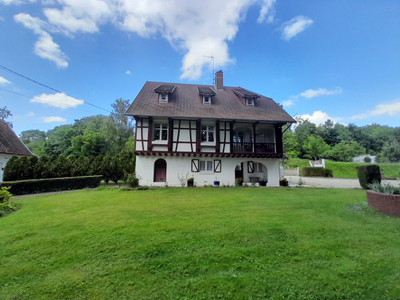 Maison à vendre à Auxi-le-Château, Pas-de-Calais, Nord-Pas-de-Calais, avec Leggett Immobilier