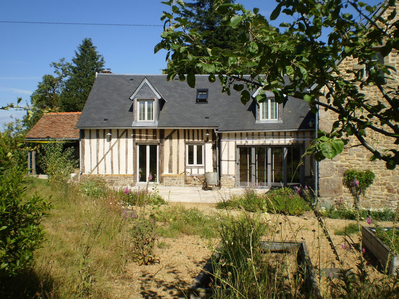 French property for sale in PASSAIS LA CONCEPTION, Orne - &#8364;247,100 - photo 3