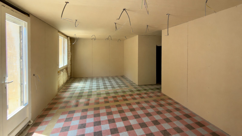 French property for sale in Olonzac, Hérault - €179,000 - photo 9