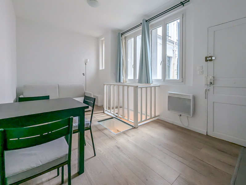 French property for sale in Paris 7e Arrondissement, Paris - €337,000 - photo 1