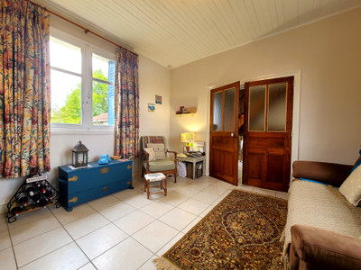 French property for sale in Chassiecq, Charente - €98,000 - photo 3