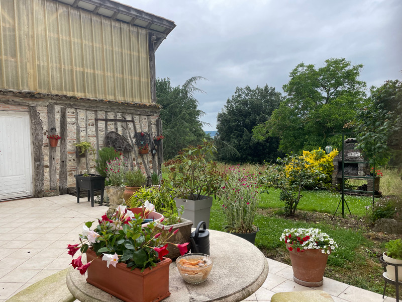 French property for sale in Montpezat, Lot-et-Garonne - €424,000 - photo 8