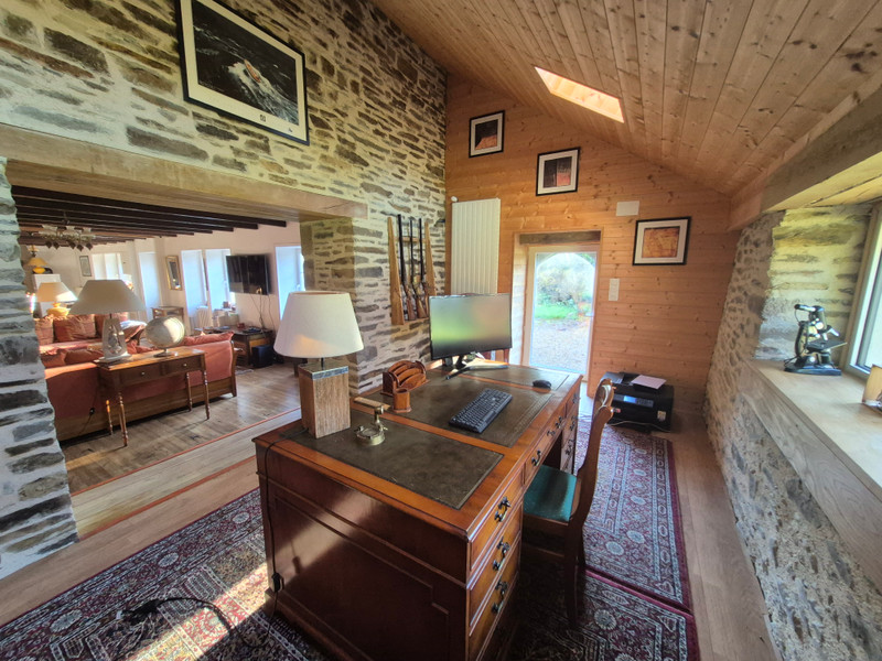 French property for sale in Plévin, Côtes-d'Armor - €355,100 - photo 2
