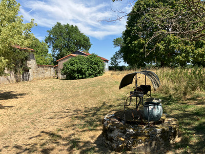 French property for sale in Saint-Martin-l'Ars, Vienne - €66,600 - photo 6