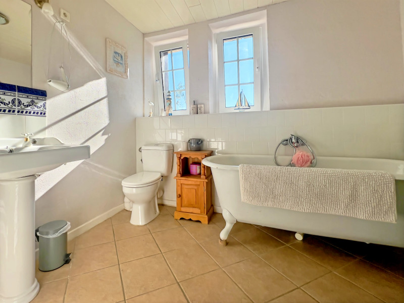 French property for sale in Moncontour, Vienne - €256,800 - photo 4