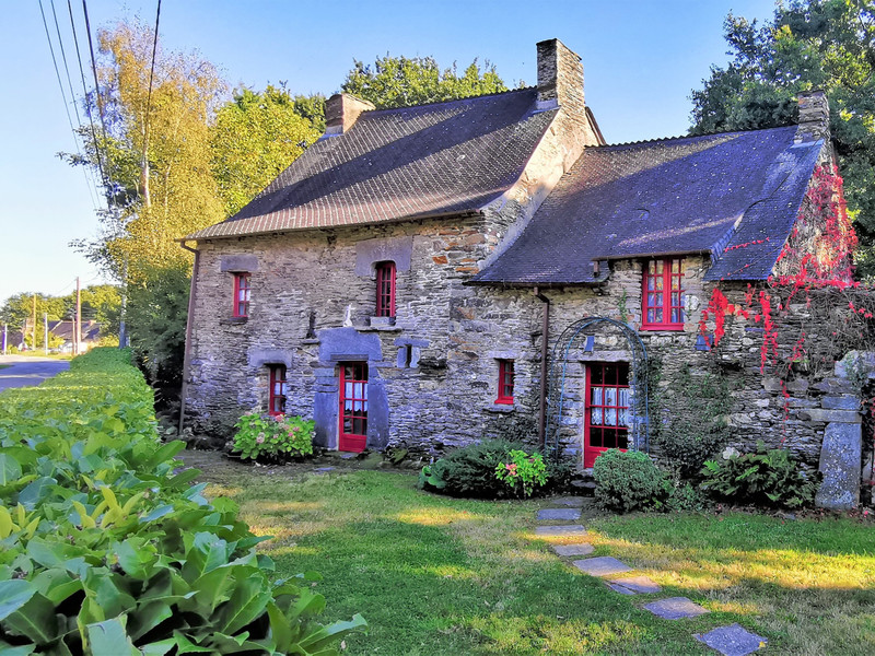 French property for sale in La Gacilly, Morbihan - photo 8