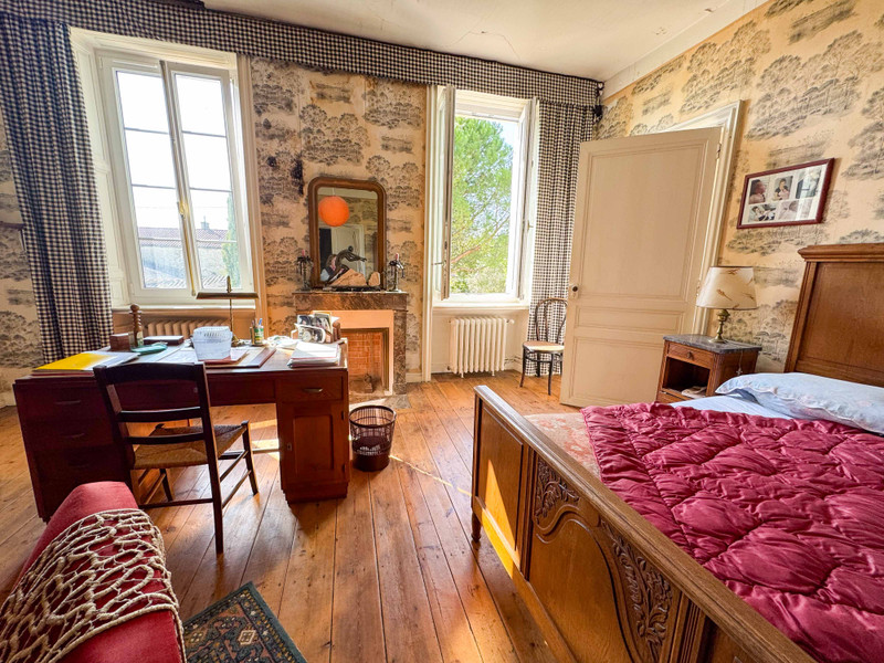 French property for sale in Aumagne, Charente-Maritime - €879,800 - photo 7