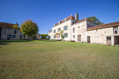 Maison à vendre à Razines, Indre-et-Loire, Centre, avec Leggett Immobilier
