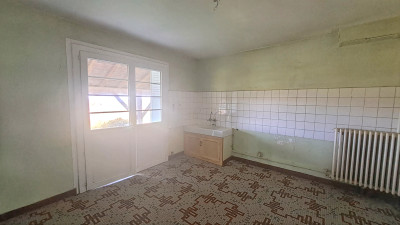 French property for sale in Montembœuf, Charente - €119,900 - photo 4