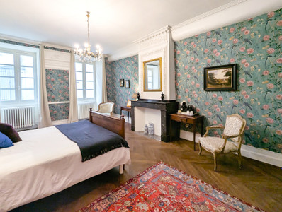 French property for sale in Saint-Antonin-Noble-Val, Tarn-et-Garonne - €760,000 - photo 2