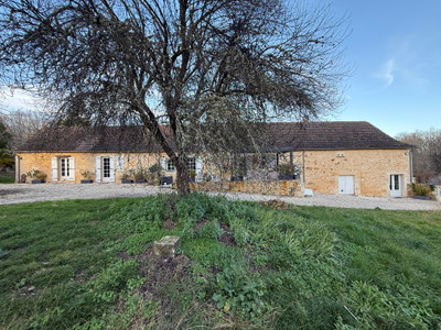 Maison à vendre à Eyraud-Crempse-Maurens, Dordogne, Aquitaine, avec Leggett Immobilier