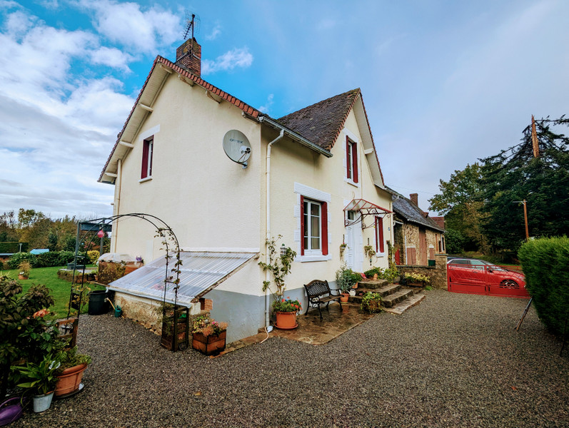 French property for sale in Saint-Hilaire-les-Places, Haute-Vienne - €265,000 - photo 10