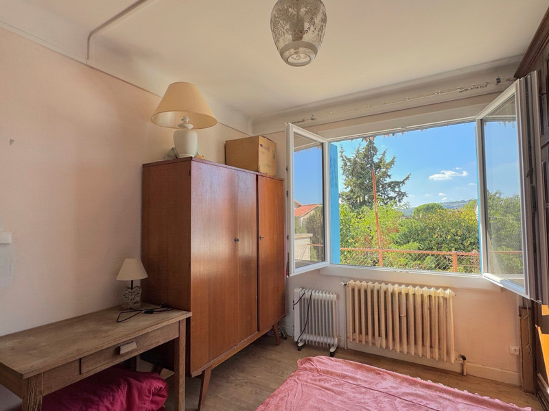 French property for sale in Nyons, Drôme - €300,000 - photo 4