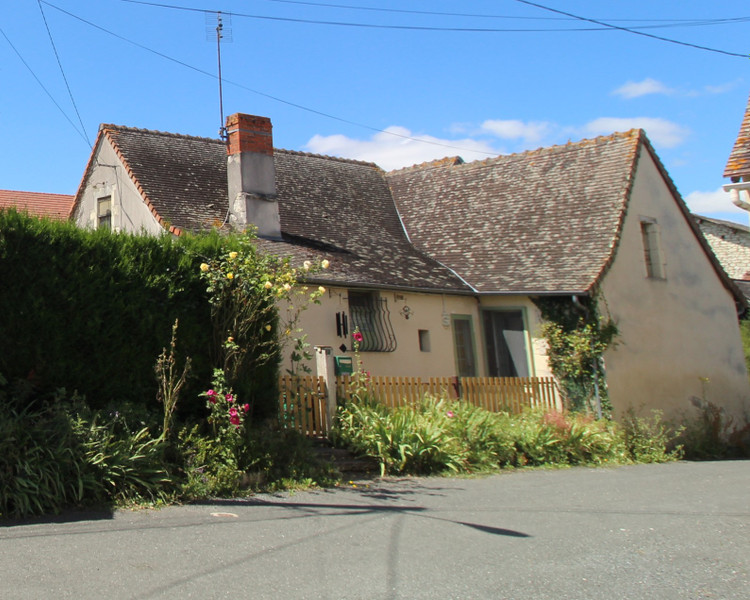 French property for sale in Martizay, Indre - €88,000 - photo 8