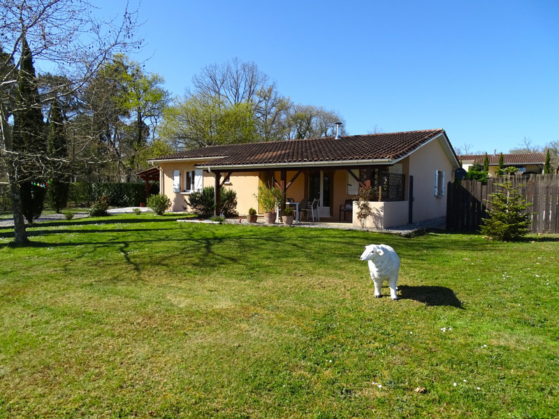 French property for sale in Brossac, Charente - €199,999 - photo 0