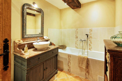 French property for sale in Vergheas, Puy-de-Dôme - €494,025 - photo 5