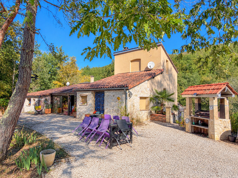 French property for sale in Souillac, Lot - €539,000 - photo 1