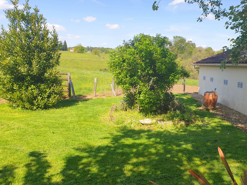 French property for sale in Trélissac, Dordogne - €434,600 - photo 7