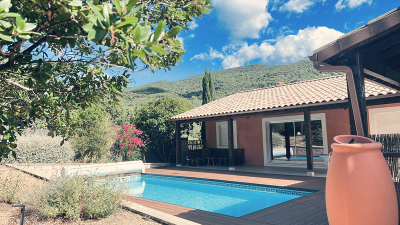 French property for sale in Berlou, Hérault - €410,000 - photo 0