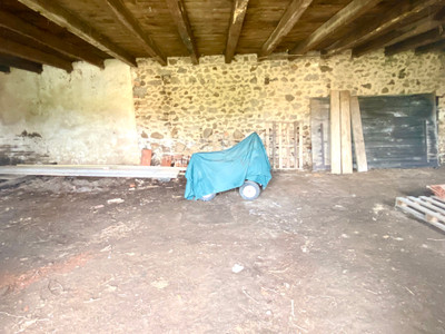 French property for sale in Pressignac, Charente - €30,000 - photo 4