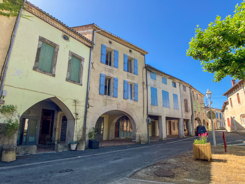 French property for sale in Sos, Lot-et-Garonne - €299,000 - photo 0