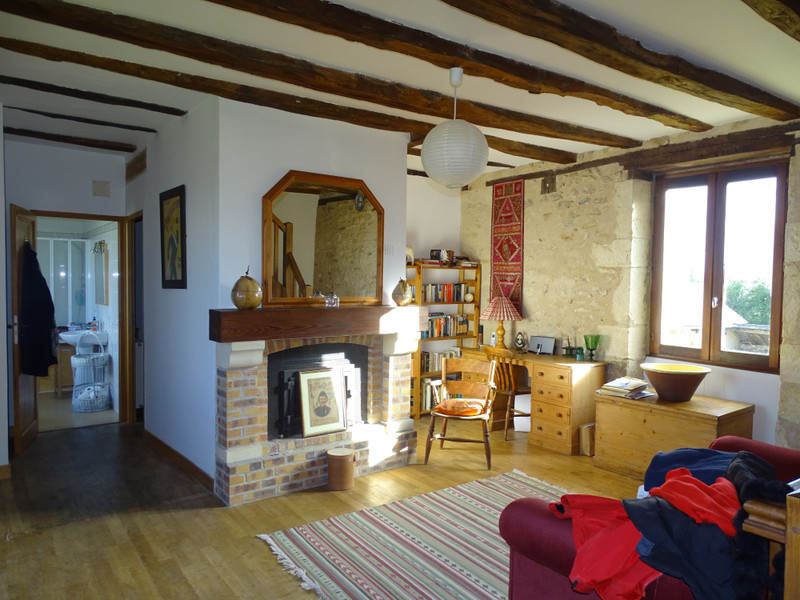 French property for sale in Montignac, Dordogne - &#8364;335,000 - photo 6