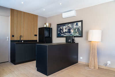 French property for sale in Vallauris, Alpes-Maritimes - €3,490,000 - photo 5