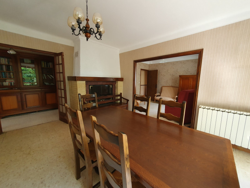 French property for sale in Argilliers, Gard - €395,000 - photo 4