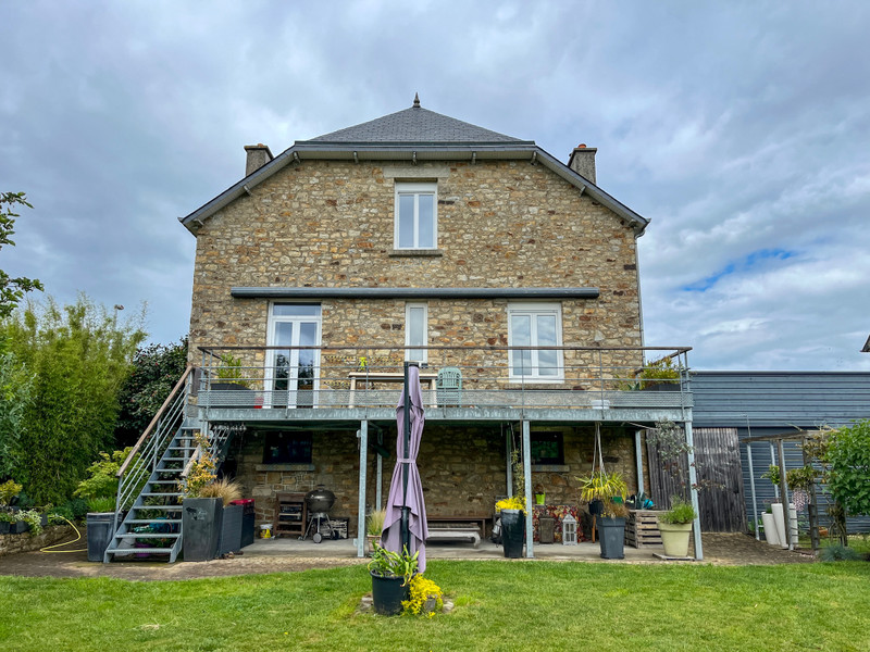 Maison à vendre à Broons, Côtes-d'Armor - 289.400 € - photo 1
