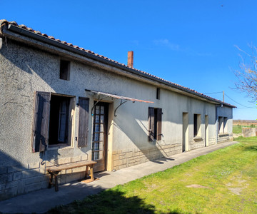 house for sale in Charente