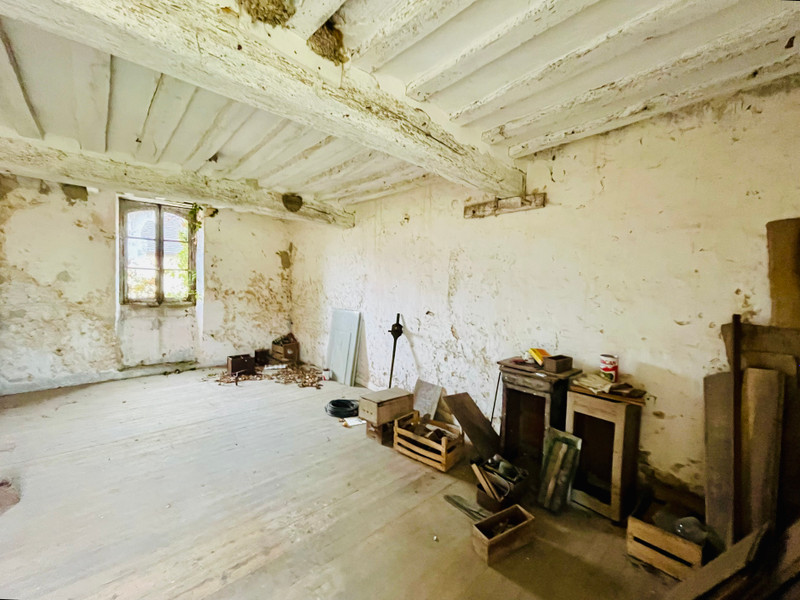 French property for sale in Chambois, Orne - €88,000 - photo 6