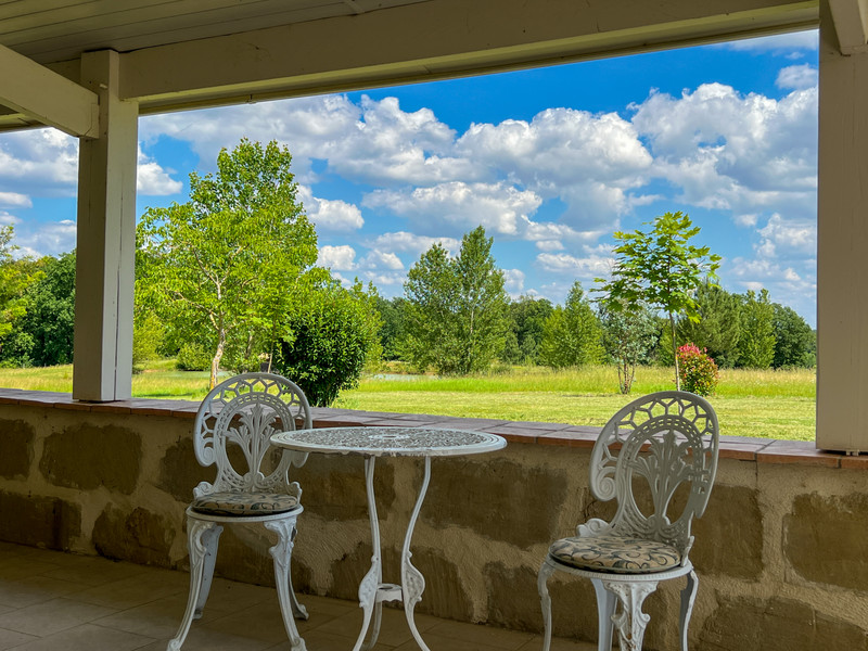 French property for sale in Lauzun, Lot-et-Garonne - €349,800 - photo 1
