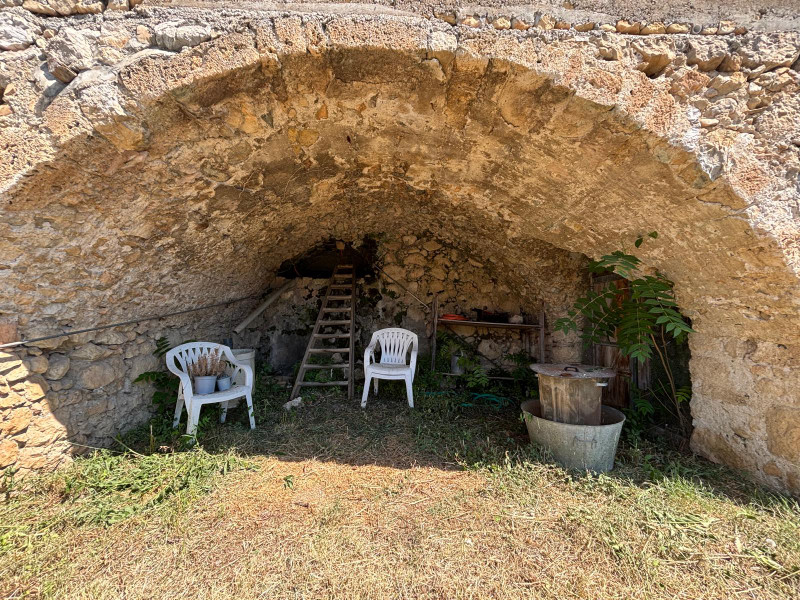 French property for sale in Sigale, Alpes-Maritimes - €97,000 - photo 2