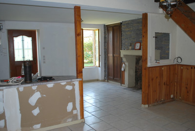 French property for sale in Azat-le-Ris, Haute-Vienne - €99,000 - photo 3