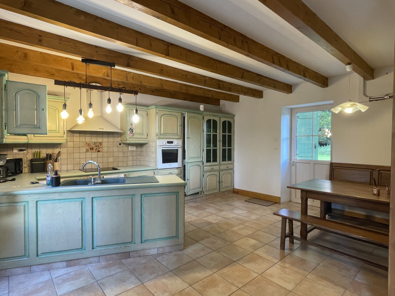 French property for sale in Abzac, Charente - €230,000 - photo 4