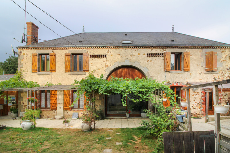 House for sale in Argentonnay DeuxSèvres Renovated Fourbed