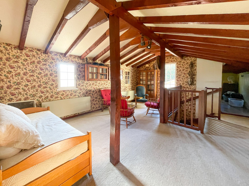 French property for sale in Fayence, Var - €498,000 - photo 7