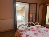 Maison à vendre à Chef-Boutonne, Deux-Sèvres - 148.785 € - photo 4