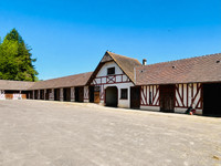 Propriété à vendre à Sévigny, Orne - 3 000 000 € - photo n°1