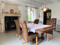 Maison à vendre à Saint-Sulpice-de-Ruffec, Charente - 344.500 € - photo 8