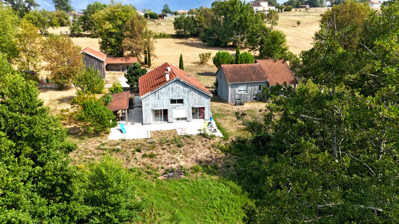 French property for sale in Eyraud-Crempse-Maurens, Dordogne - €339,200 - photo 1