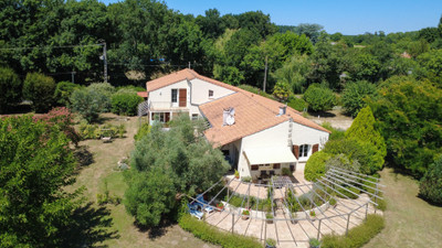 French property for sale in Meursac, Charente-Maritime - €525,000 - photo 14