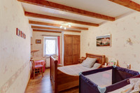 Maison à vendre à Saint-Flour, Puy-de-Dôme - 598.000 € - photo 8