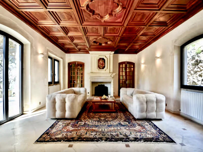 French property for sale in Beaucaire, Gard - €1,300,000 - photo 6