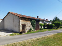 Propriété à vendre à Genouillé, Vienne - 167 400 € - photo n°3