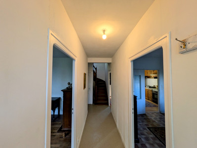 French property for sale in Maël-Carhaix, Côtes-d'Armor - €127,500 - photo 2