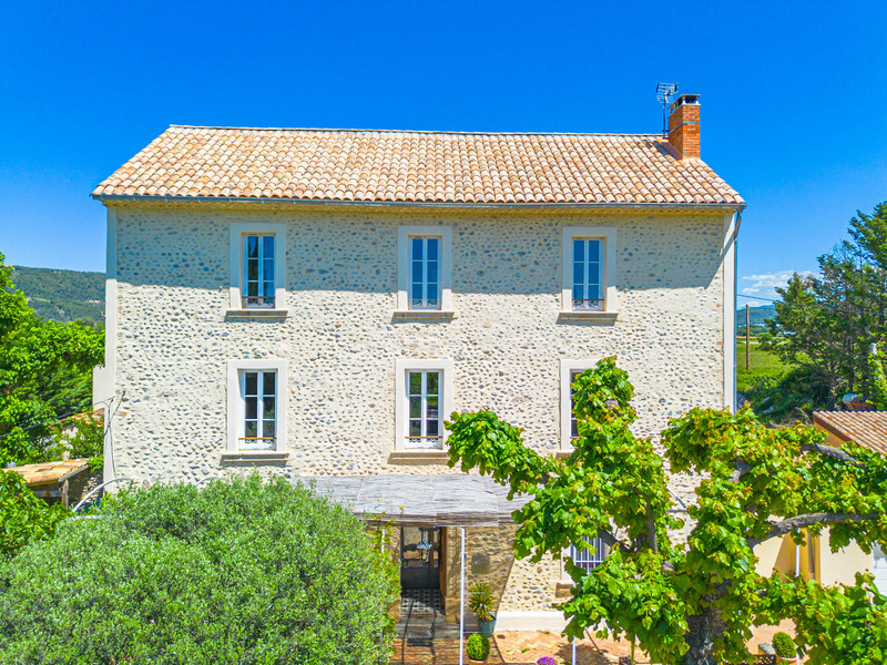 house for sale in Provence-Côte-D'Azur (Provence - Alpes - Côte d'Azur)