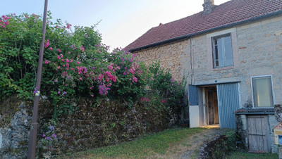 Maison à vendre à Châtelus-le-Marcheix, Creuse, Limousin, avec Leggett Immobilier